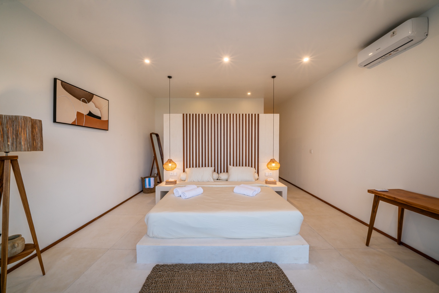 Villa Omnia bedroom